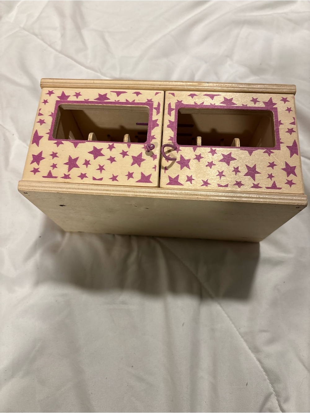 Unicorn Magic Wooden Carry Stable Playset - Breyer - Picture 3 of 6